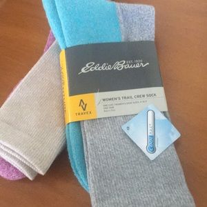2 pair Eddie Bauer Trail Crew Socks